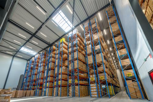 Led Skyline lijnverlichting als magazijn verlichting